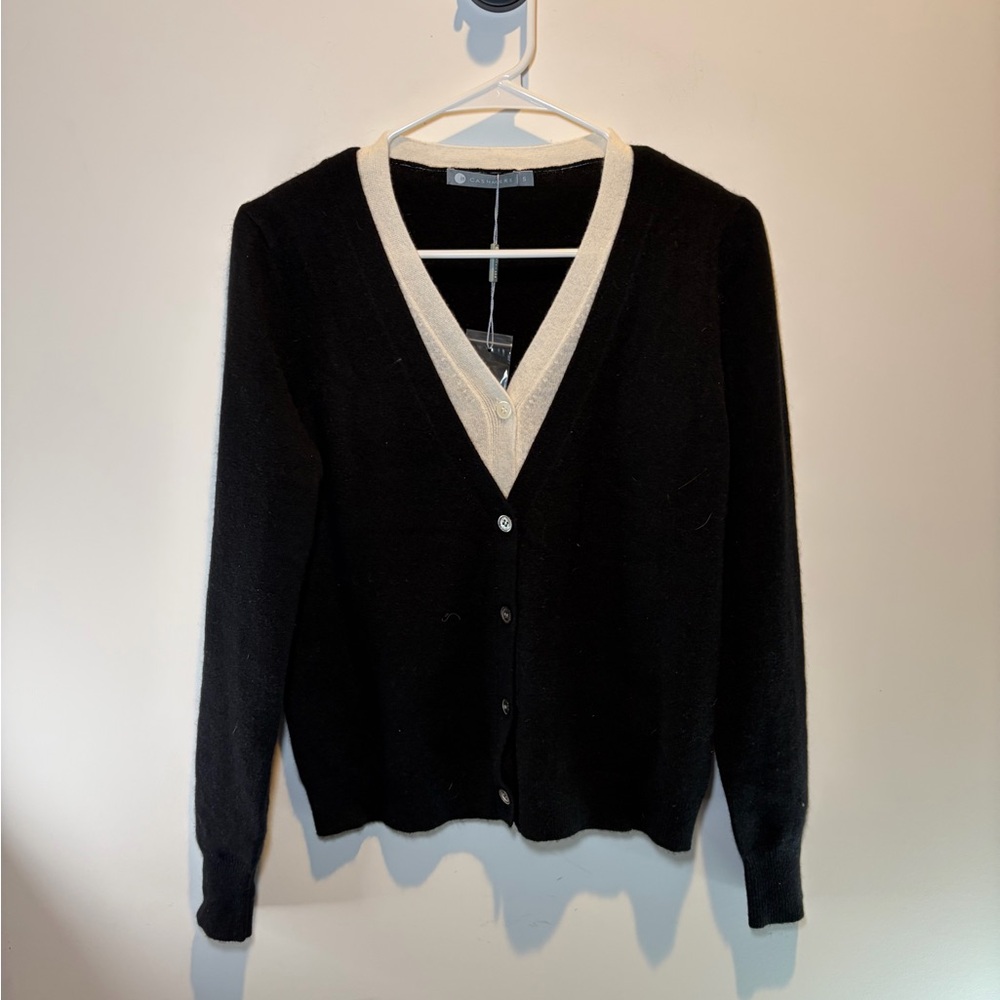 InCashmere Black and Cream Women's Sweater